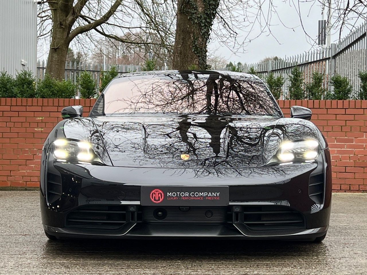 2020 L PORSCHE TAYCAN Performance Plus 93.4kWh Turbo S Auto 4WD 4dr