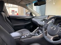 USED 2015 64 LEXUS NX 2.5 300H LUXURY 5d 153 BHP 