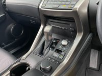 USED 2015 64 LEXUS NX 2.5 300H LUXURY 5d 153 BHP 