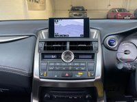 USED 2015 64 LEXUS NX 2.5 300H LUXURY 5d 153 BHP 