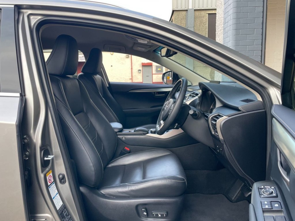 USED 2015 64 LEXUS NX 2.5 300H LUXURY 5d 153 BHP 