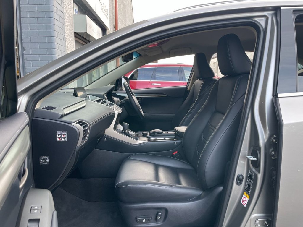 USED 2015 64 LEXUS NX 2.5 300H LUXURY 5d 153 BHP 