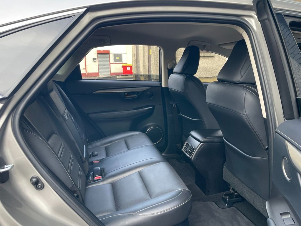 USED 2015 64 LEXUS NX 2.5 300H LUXURY 5d 153 BHP 