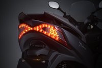 USED 2022 KYMCO XTOWN 125 EURO 5 AVAILABLE IN BLACK OR SILVER