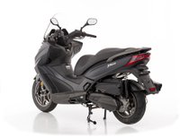 USED 2022 KYMCO XTOWN 125 EURO 5 AVAILABLE IN BLACK OR SILVER