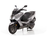 USED 2022 KYMCO XTOWN 125 EURO 5 AVAILABLE IN BLACK OR SILVER