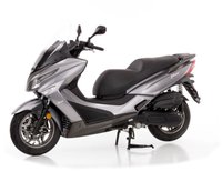 USED 2022 KYMCO XTOWN 125 EURO 5 AVAILABLE IN BLACK OR SILVER