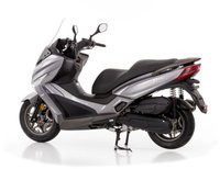 USED 2022 KYMCO XTOWN 125 EURO 5 AVAILABLE IN BLACK OR SILVER