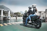USED 2022 KYMCO AK550 EURO 5 AVAILABLE IN BLACK OR BLUE