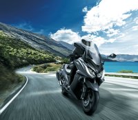 USED 2022 KYMCO AK550 EURO 5 AVAILABLE IN BLACK OR BLUE