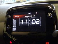 USED 2021 21 PEUGEOT 108 1.0 ALLURE 5d 72 BHP Reversing Camera