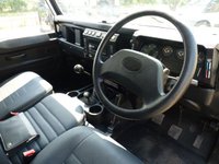 USED 2004 53 LAND ROVER DEFENDER 2.5 90 HARD-TOP TD5 120 BHP www.suffolkcarcentre.co.uk - Located at Reydon