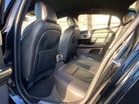 USED 2015 15 JAGUAR XF 2.2 D R-SPORT BLACK 4d 200 BHP CAMERA | MERIDIAN SOUND | MINT