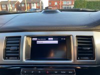 USED 2015 15 JAGUAR XF 2.2 D R-SPORT BLACK 4d 200 BHP CAMERA | MERIDIAN SOUND | MINT