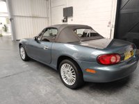 USED 2004 54 MAZDA MX-5 1.8 ARCTIC 2d 144 BHP 
