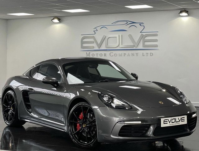 2018 68 Porsche 718 2.5 CAYMAN S PDK 2d 345 BHP