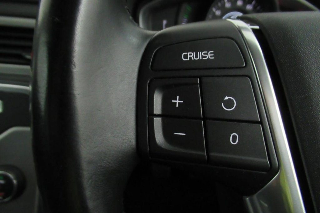 USED 2014 14 VOLVO V70 2.0 D4 SE NAV 5d 178 BHP 