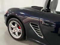 USED 2005 55 PORSCHE BOXSTER 3.2 24V S 2d 280 BHP * CLIMATE * PARKING SENSORS *  LEATHER TRIM * 18 INCH ALLOYS *