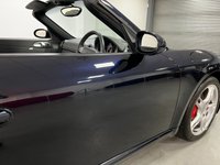 USED 2005 55 PORSCHE BOXSTER 3.2 24V S 2d 280 BHP * CLIMATE * PARKING SENSORS *  LEATHER TRIM * 18 INCH ALLOYS *