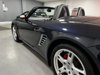 USED 2005 55 PORSCHE BOXSTER 3.2 24V S 2d 280 BHP * CLIMATE * PARKING SENSORS *  LEATHER TRIM * 18 INCH ALLOYS *
