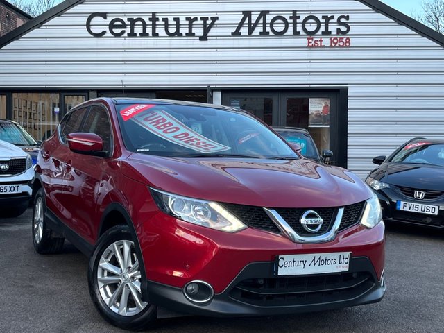 2014 64 Nissan Qashqai 1.5 DCi Acenta PREMIUM (Smart Vision) 5dr - GLASS ROOF