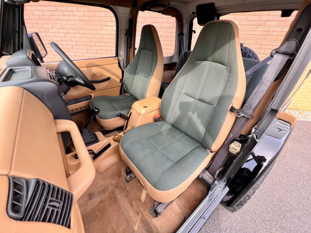 USED 1997 P JEEP WRANGLER TJ // 4.0 SAHARA // 3d // 174 BHP // Convertible // px swap 