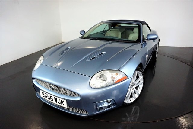 2008 58 Jaguar Xkr 4.2 XKR CONVERTIBLE 2d AUTO-2 OWNER CAR-BOWERS AND WILKINS SOUND SYSTEM-LOW MILEAGE EXAMPLE-ICE BLUE WITH IVORY LEATHER-20