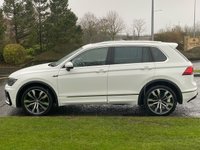 USED 2017 17 VOLKSWAGEN TIGUAN 2.0 R LINE TDI BMT 4MOTION DSG 5d 148 BHP Glass Panoramic Roof 20" Alloy