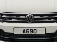 USED 2017 17 VOLKSWAGEN TIGUAN 2.0 R LINE TDI BMT 4MOTION DSG 5d 148 BHP Glass Panoramic Roof 20" Alloy