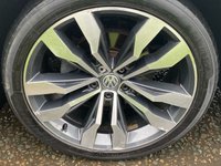 USED 2017 17 VOLKSWAGEN TIGUAN 2.0 R LINE TDI BMT 4MOTION DSG 5d 148 BHP Glass Panoramic Roof 20" Alloy