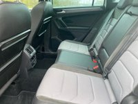 USED 2017 17 VOLKSWAGEN TIGUAN 2.0 R LINE TDI BMT 4MOTION DSG 5d 148 BHP Glass Panoramic Roof 20" Alloy