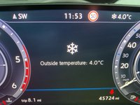 USED 2017 17 VOLKSWAGEN TIGUAN 2.0 R LINE TDI BMT 4MOTION DSG 5d 148 BHP Glass Panoramic Roof 20" Alloy