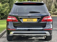 USED 2015 65 MERCEDES-BENZ M-CLASS 2.1 ML250 BLUETEC AMG LINE PREMIUM PLUS 5d 201 BHP FAB SPEC Electric Glass Sunroof Comand NAV