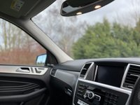 USED 2015 65 MERCEDES-BENZ M-CLASS 2.1 ML250 BLUETEC AMG LINE PREMIUM PLUS 5d 201 BHP FAB SPEC Electric Glass Sunroof Comand NAV