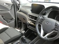 USED 2018 68 HYUNDAI TUCSON 1.6 GDI SE NAV 5d 130 BHP SAT NAV PARKING SENSORS CRUISE