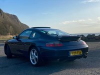 USED 2001 Y PORSCHE 911 3.4 CARRERA 4 2d 300 BHP 