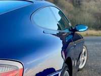 USED 2001 Y PORSCHE 911 3.4 CARRERA 4 2d 300 BHP 