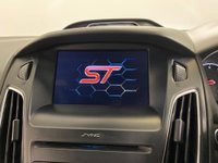 USED 2017 17 FORD FOCUS 2.0 ST-3 5d 247 BHP 1 Owner Supplying dealer History