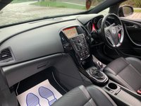 USED 2018 68 VAUXHALL ASTRA 2.0 VXR 3d 276 BHP STUNNING 68 ASTRA GTC VXR 2.0 TURBO - 278BHP - SATELLITE NAVIGATION - ON STAR - SERVICE HISTORY - 16,101 MILES ONLY - 20 INCH UPGRADE ALLOYS - 1/2 LEATHER RECARO INTERIOR