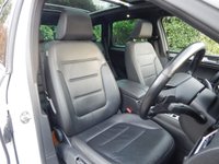 USED 2015 15 VOLKSWAGEN TOUAREG 3.0 V6 R-LINE TDI BLUEMOTION TECHNOLOGY 5d 259 BHP 2 Owners-Heated Steering Wheel
