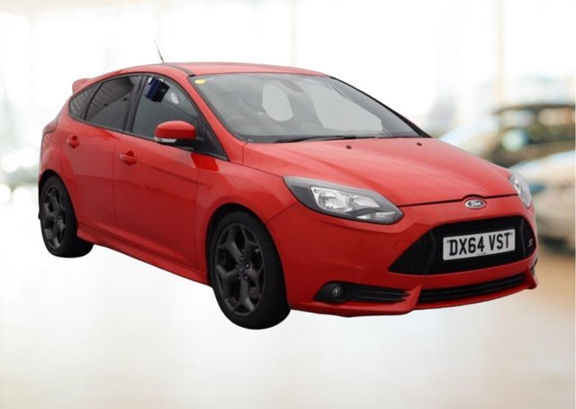 2014 64 Ford Focus 2.0 ST-2 5d 247 BHP