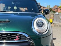 USED 2017 67 MINI HATCH COOPER 2.0 COOPER S 3d AUTO 189 BHP John Cooper Works Chilli Pack
