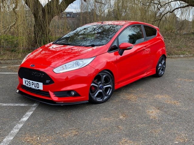View our FORD FIESTA