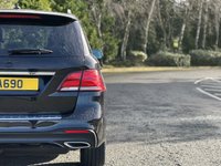 USED 2017 67 MERCEDES-BENZ GLE-CLASS 2.1 GLE 250 D 4MATIC AMG LINE PREMIUM 5d 201 BHP BIG SPEC Electric Glass Sunroof Comand
