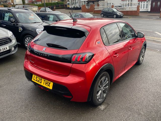 View our PEUGEOT 208
