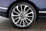 USED 2016 16 LAND ROVER RANGE ROVER 4.4 SDV8 VOGUE SE 5d AUTO 339 BHP Full service history + Satellite Navigation + Bluetooth Connectivity + Dab Radio + In Car Entertainment Cd/aux/ipod/usb + Rear Camera + Stop/start + Air Conditioning  + Climate Control quad + Multi Function Steering Wheel + Cruise Control + Electric Door Mirrors + Electric Windows + Electric Sunroof + Panoramic Sunroof + Electric Boot + Heated Windscreen + Digital Tv + Upgraded Meridian Sound System + Heated Steering Wheel + Front / Rear Parking Sensors + Auto Lights / Wipers + Electric Folding
