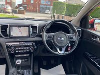 USED 2017 17 KIA SPORTAGE 1.7 CRDI 3 ISG 5d 114 BHP PANROOF | SAT NAV | PRISTINE |