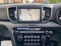 USED 2017 17 KIA SPORTAGE 1.7 CRDI 3 ISG 5d 114 BHP PANROOF | SAT NAV | PRISTINE |