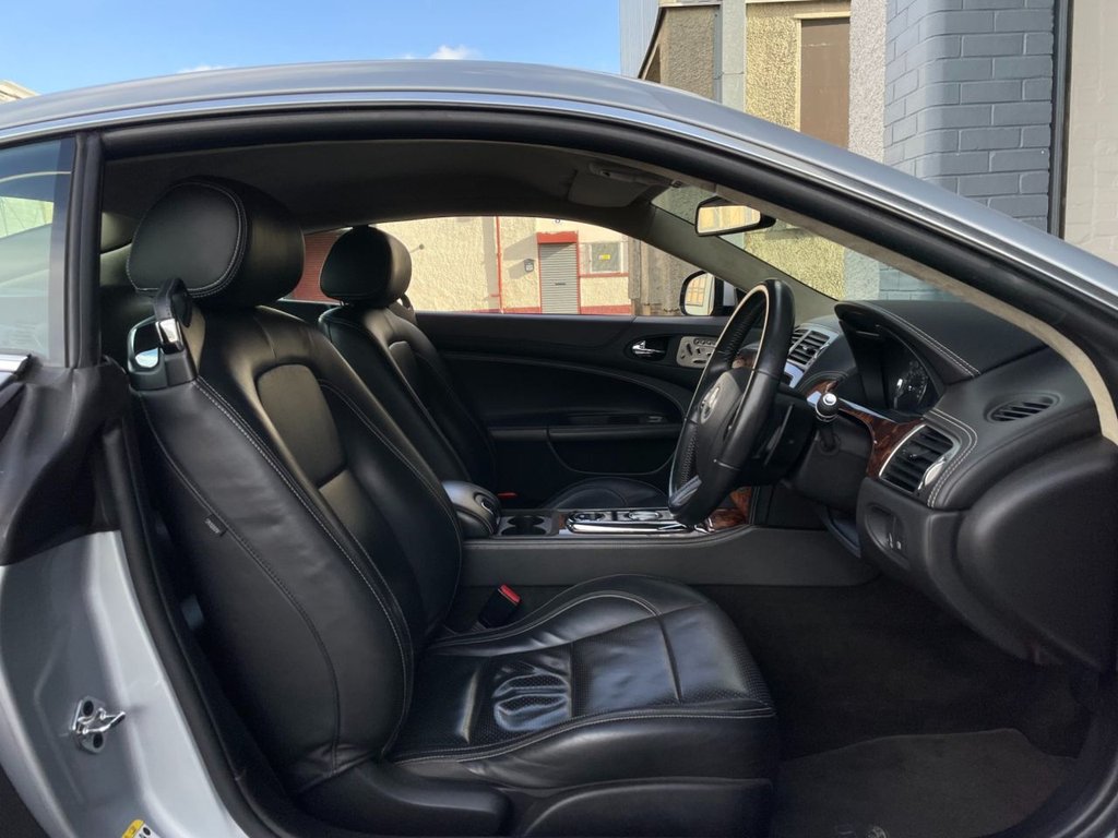 USED 2010 10 JAGUAR XK 5.0 XK PORTFOLIO 2d 385 BHP 