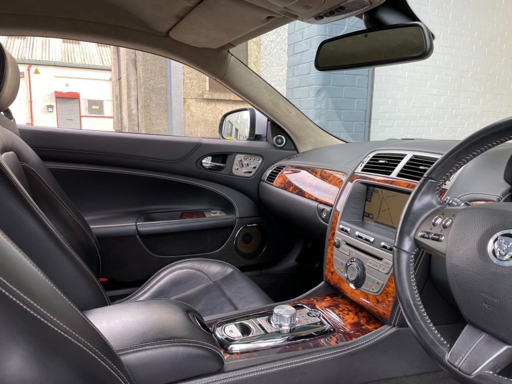 USED 2010 10 JAGUAR XK 5.0 XK PORTFOLIO 2d 385 BHP 